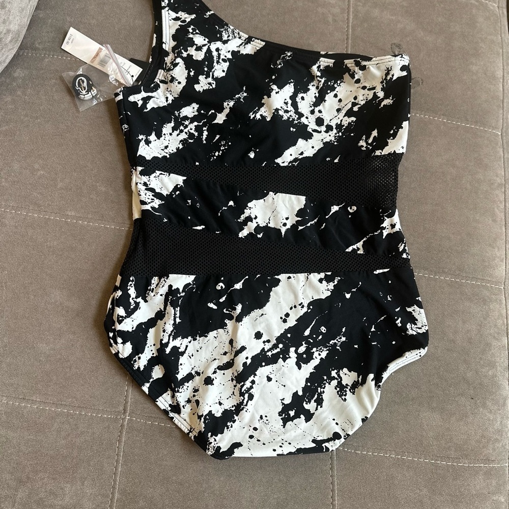 Carmen Marc Valvo Black and White One-Shoulder One Piece - Picture 4 of 7